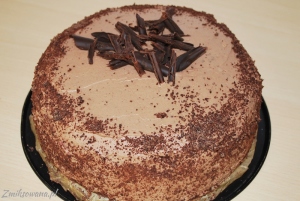 tort czekoladowy z masą czekoladową