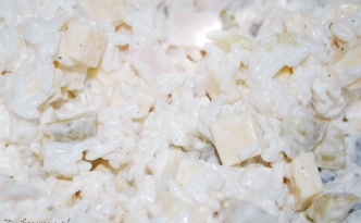 sałatka z ryżem i serem