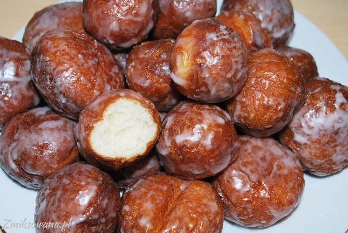 mini pączusie drożdżowe