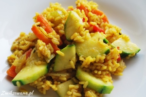 smażony ryż z warzywami
